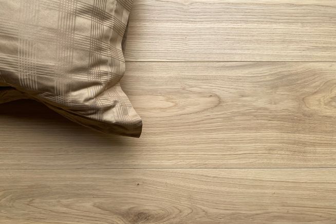 ella-engineered-oak-flooring-boards-overhead-cushion