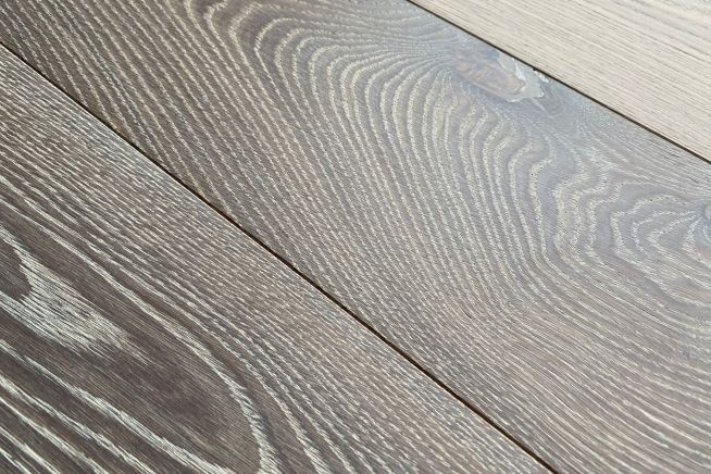 lauren-engineered-oak-flooring-angled