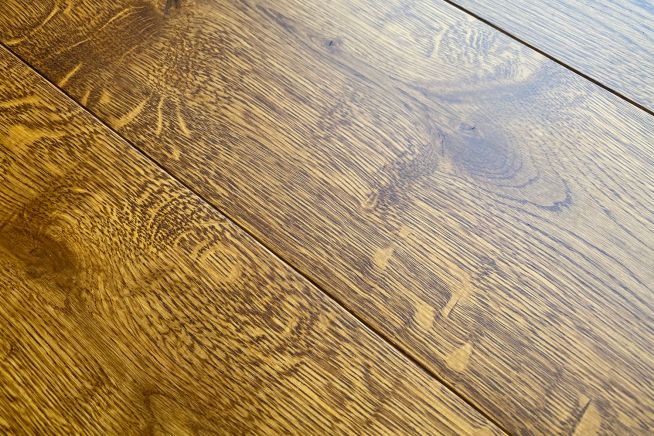 rita-engineered-oak-flooring-angled