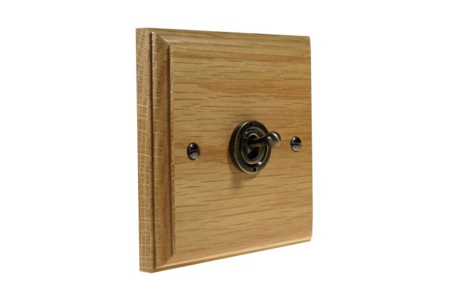 toggle-switch-1gang-2way-antique-brass-light-oak