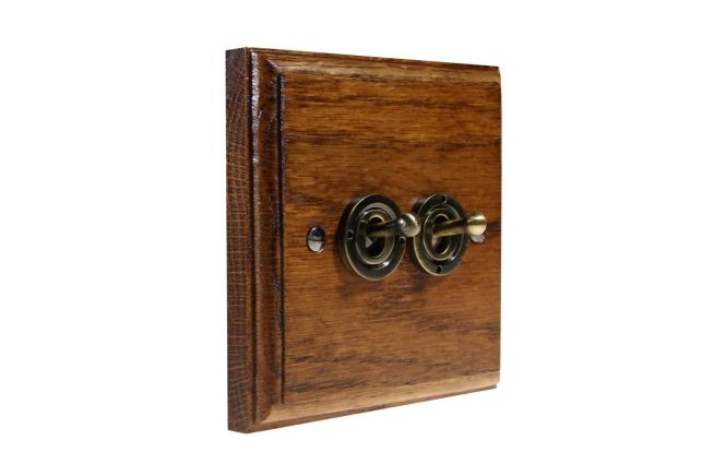 toggle-switch-2gang-2way-antique-brass-medium-oak