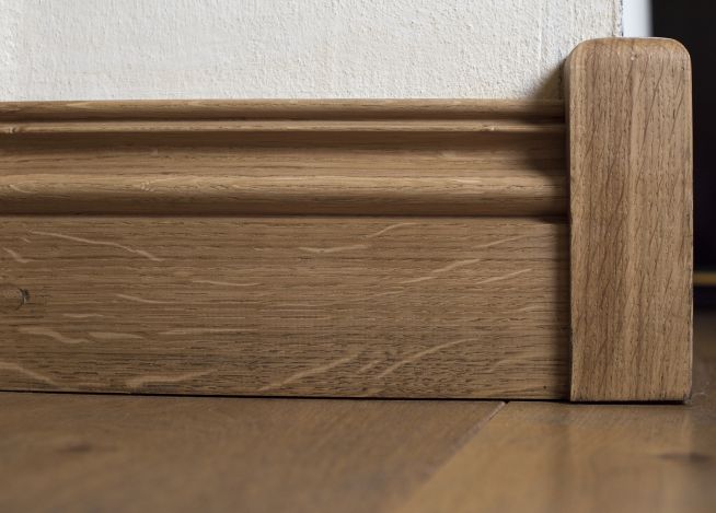 How To Fit Skirting Boards In 9 Easy Steps (DIY Guide)