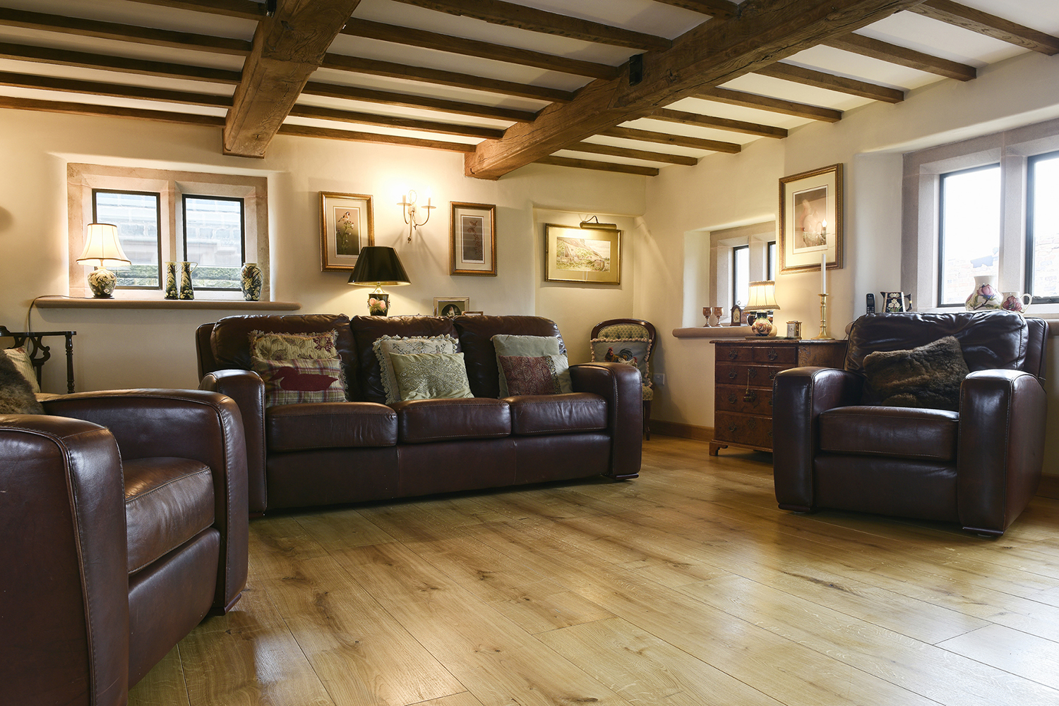 Living Room Inspiration - Oak Flooring Ideas